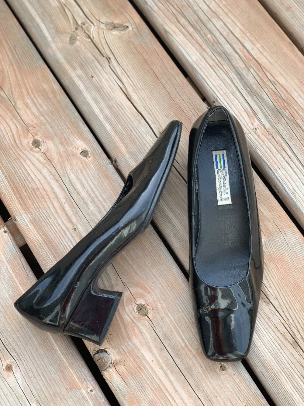 Vintage 90s Minimalist Pumps Black Patent Leather Square Toe Low Block Heel Shoe